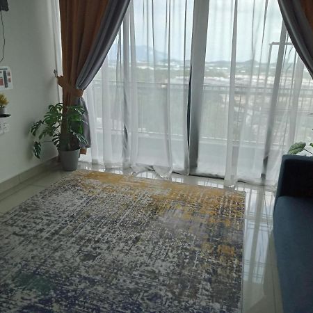 Fz Almyra Homestay 加影 外观 照片