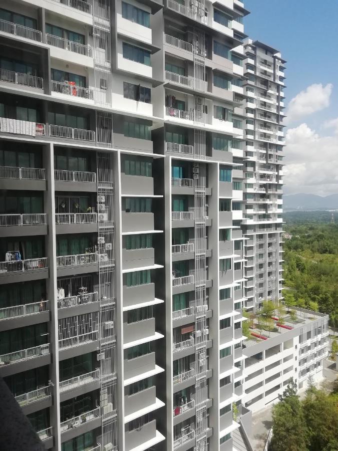 Fz Almyra Homestay 加影 外观 照片
