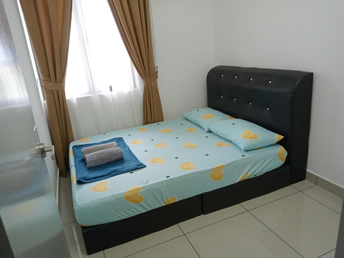Fz Almyra Homestay 加影 外观 照片